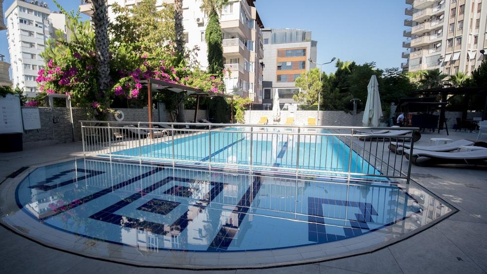 City Live Hotel Antalya Exterior photo